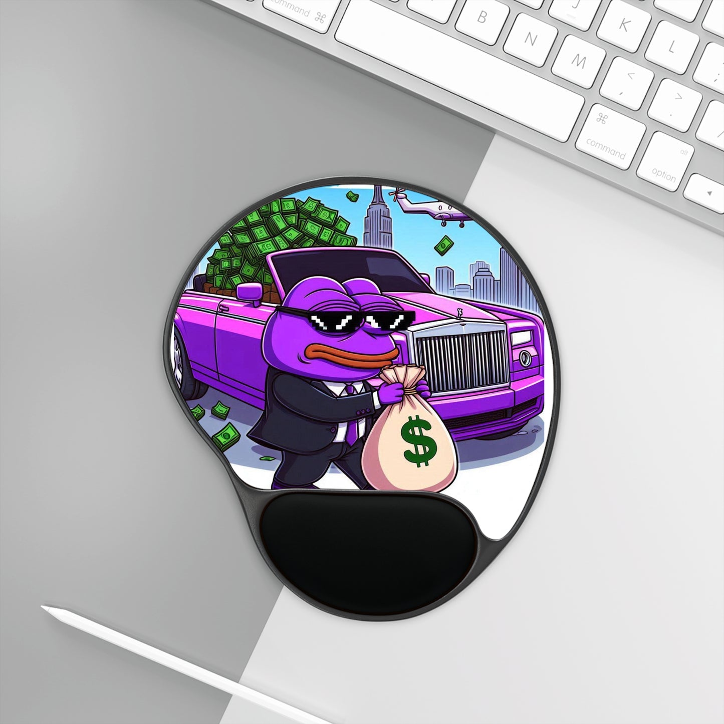 Purple Pepe Mouse Pad With Wrist Rest